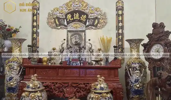 Ban Thờ Gia Tiên
